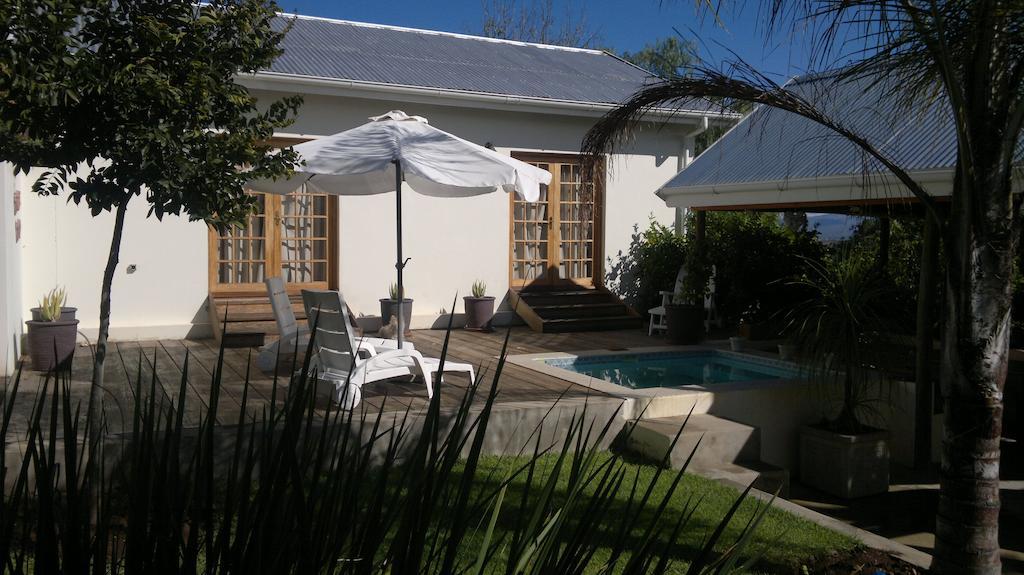 B&B On Church Oudtshoorn Esterno foto